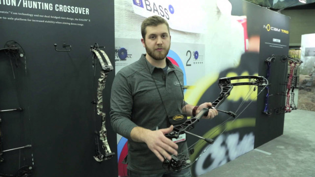 Man holding camera equipment display free wallpaper for desktop - medium preview image