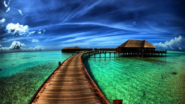 Pier hut ocean clouds sky free wallpaper for desktop - medium preview image