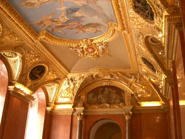 Ceiling painting gold trimmings fan free wallpaper for desktop - medium preview image