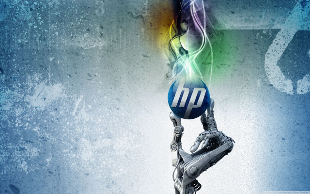 Robot holding ball blue green free wallpaper for desktop - medium preview image