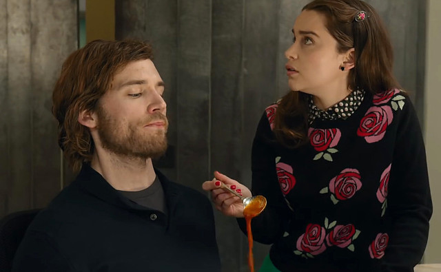 Man spoon woman surprised rose free wallpaper for desktop - medium preview image