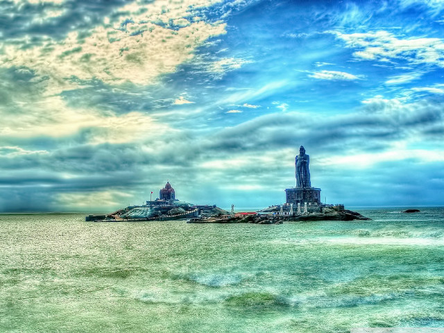 City cloudy day blue sky free wallpaper for desktop - medium preview image