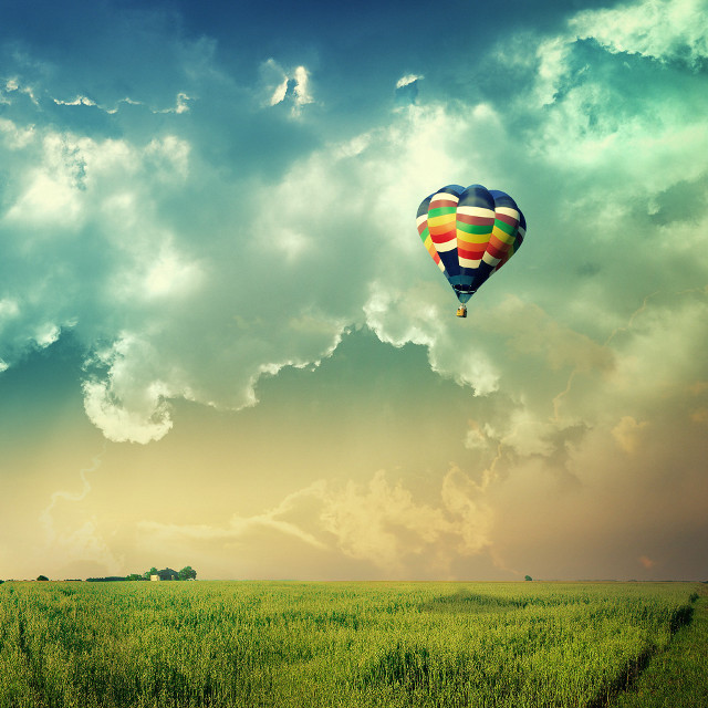 Hot air balloon lush green free wallpaper for tablet - medium preview image