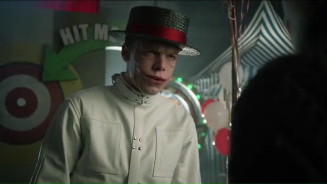 Man hat white shirt red free wallpaper for desktop - medium preview image