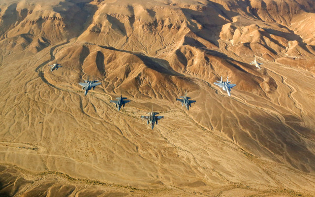 Fighter jets desert mountains smoke free wallpaper for desktop - medium preview image