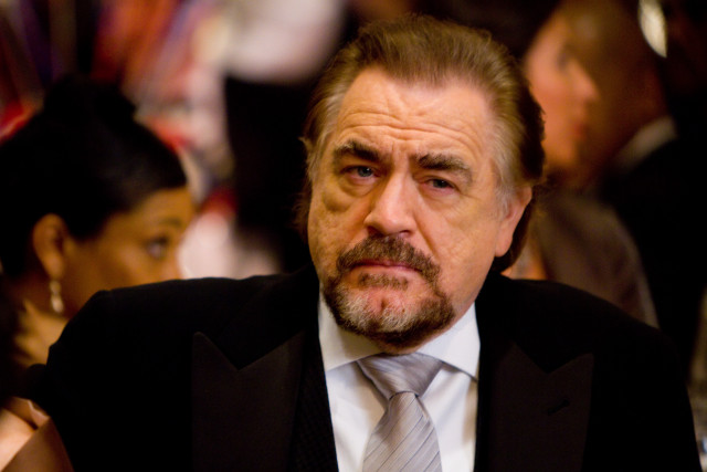 Man suit tie serious look #24 free wallpaper for desktop - medium preview image