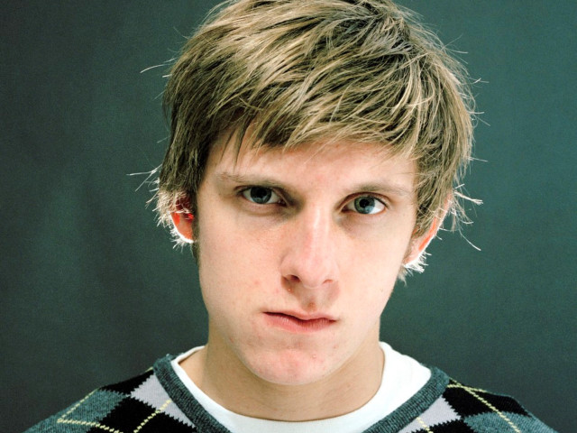 Man sweater green black white free wallpaper for desktop - medium preview image