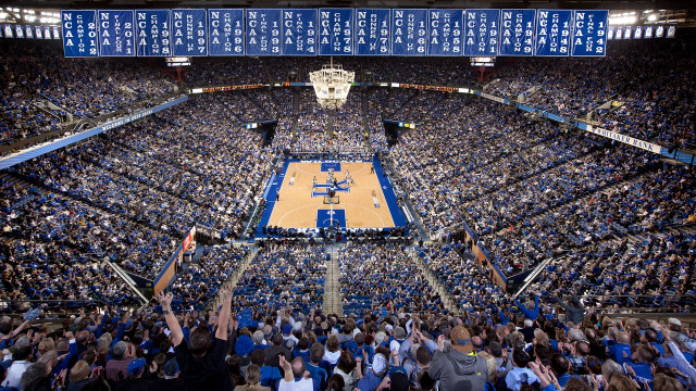 Crowd basketball game stadium court free wallpaper for desktop - medium preview image