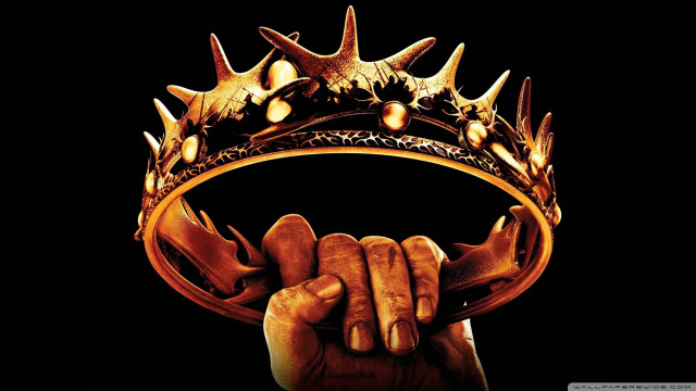 Hand holding golden crown black free wallpaper for desktop - medium preview image