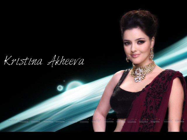 Woman black red dress necklace #2 free wallpaper for desktop - medium preview image