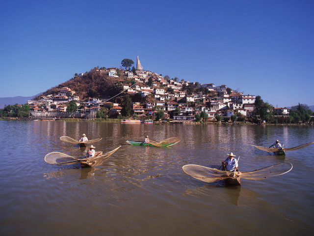 Canoes lake town hill group free wallpaper for desktop - medium preview image