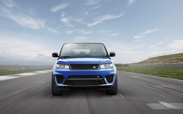 Blue range rover driving road free wallpaper for desktop - medium preview image