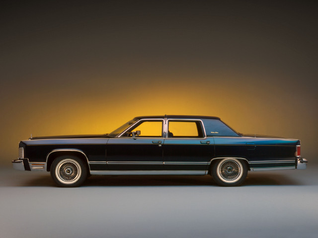 Black car yellow light gray free wallpaper for desktop - medium preview image