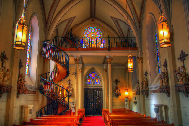 Church red carpet staircase stained free wallpaper for desktop - medium preview image