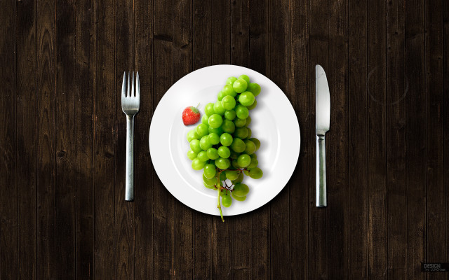 Grapes tomato plate fork knife free wallpaper for desktop - medium preview image