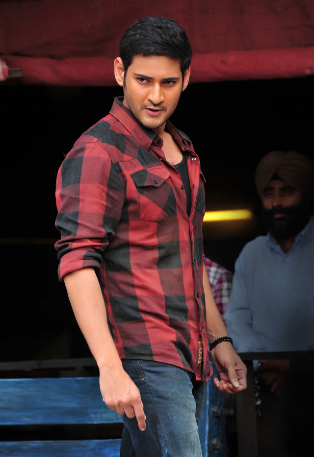 Man red black shirt red free wallpaper for mobile - medium preview image