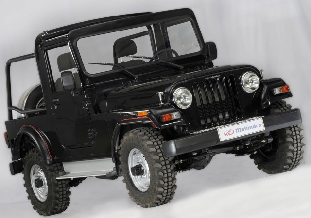 Black jeep white background backdrop free wallpaper for desktop - medium preview image
