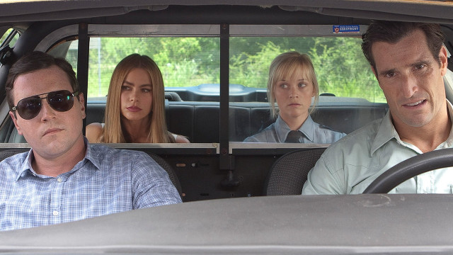 Man driving car two women free wallpaper for desktop - medium preview image