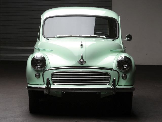 Green car garage door parking free wallpaper for desktop - medium preview image