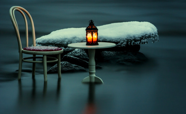 Table chair lantern snow small free wallpaper for desktop - medium preview image
