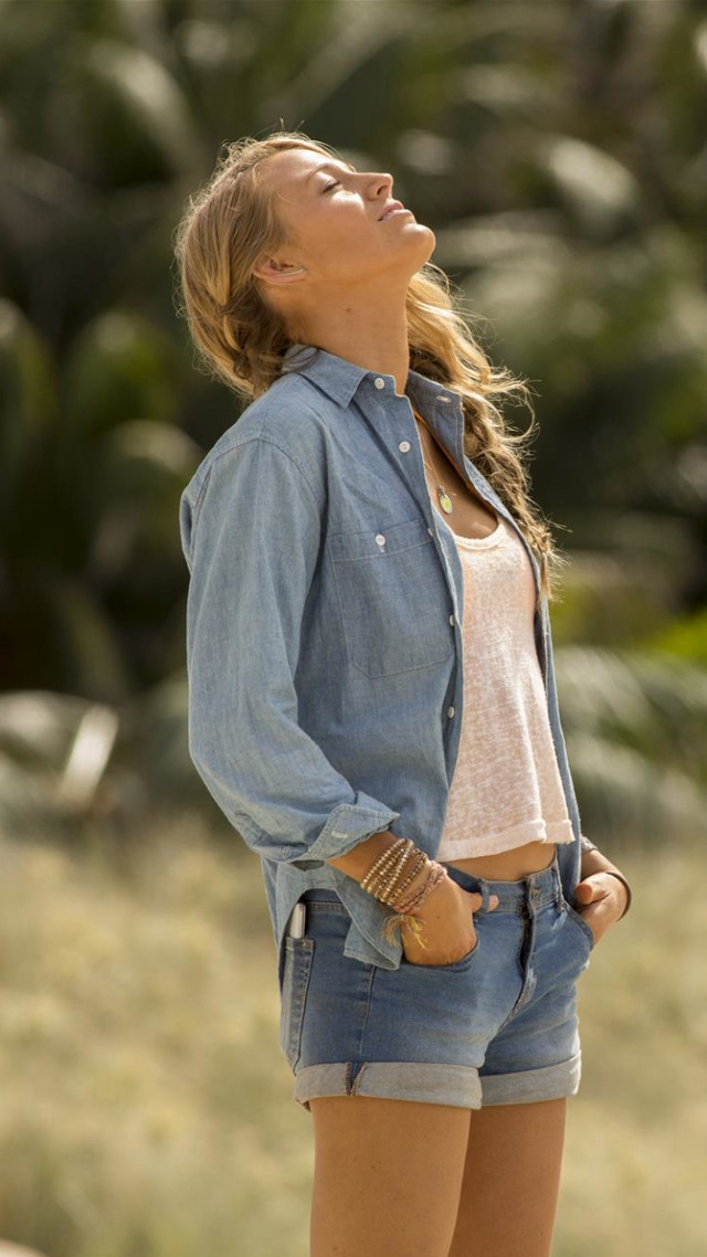 Blonde woman denim shorts sky free wallpaper for mobile - medium preview image