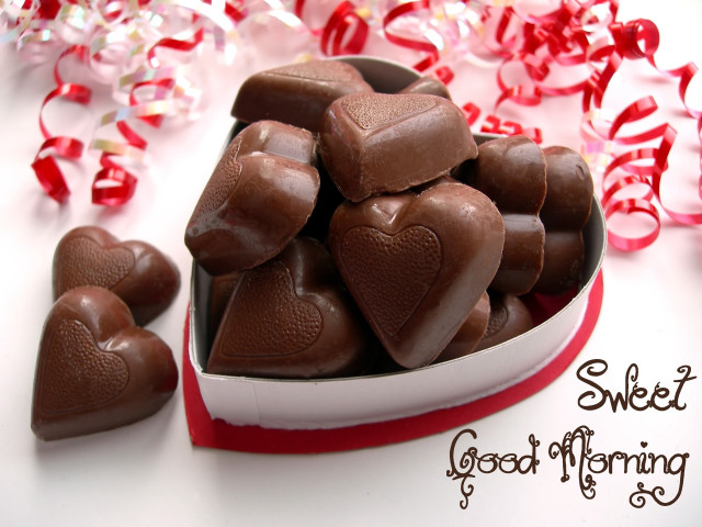 Heart shaped chocolate valentine morning free wallpaper for desktop - medium preview image