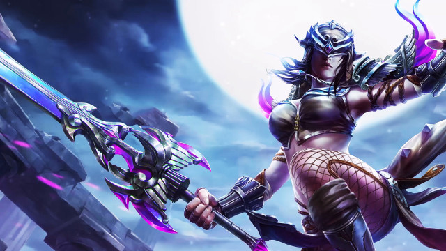 Woman costume sword moon night free wallpaper for desktop - medium preview image