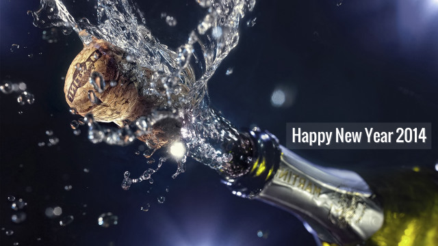 Champagne pour water happy new free wallpaper for desktop - medium preview image