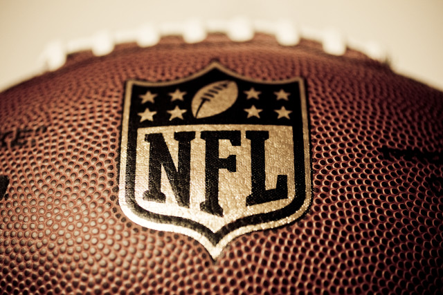 Football nfl logo stars tiltshift free wallpaper for desktop - medium preview image