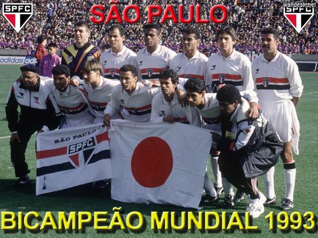 Men soccer field flag banner free wallpaper for desktop - medium preview image