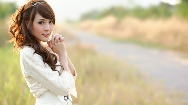 Woman white dress field hands #2 free wallpaper for desktop - medium preview image