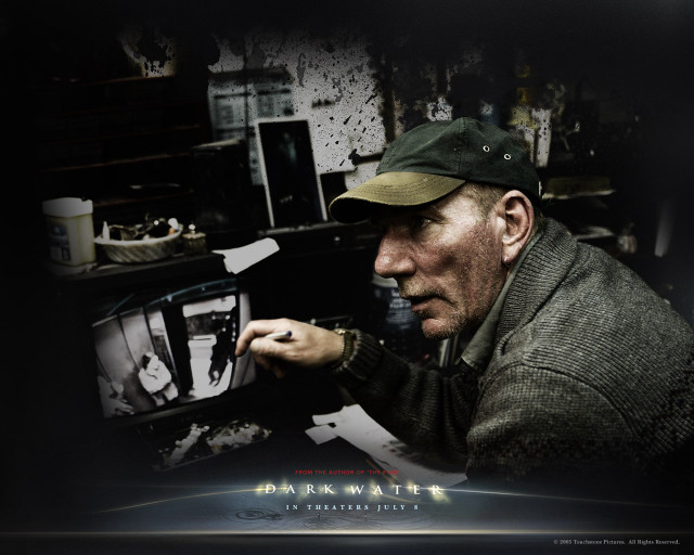 Man hat computer screen self free wallpaper for desktop - medium preview image