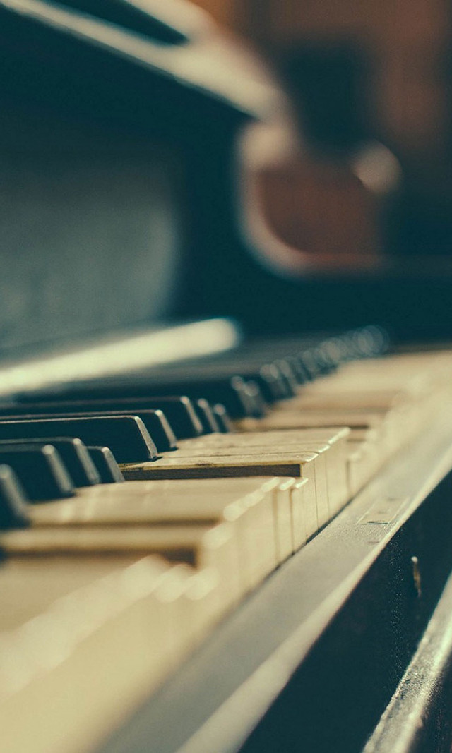 Close up piano wooden case free wallpaper for mobile - medium preview image