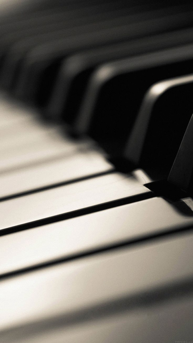 Piano keyboard closeup black white #2 free wallpaper for mobile - medium preview image