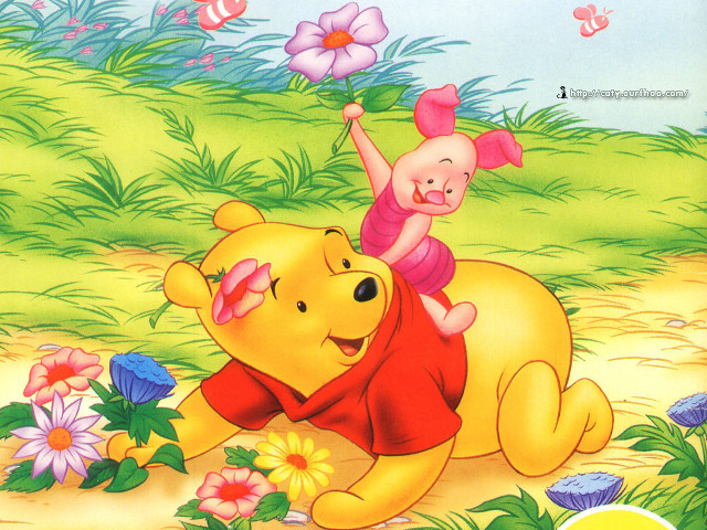 Winnie the pooh piglet playing free wallpaper for desktop - medium preview image