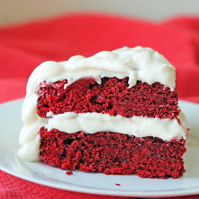 Red velvet cake white frosting free wallpaper for tablet - medium preview image