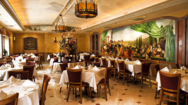 Restaurant mural renaissance scene painting free wallpaper for desktop - medium preview image