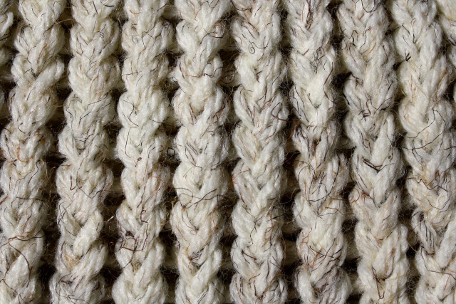 Knitted white brown thread macro free wallpaper for desktop - medium preview image