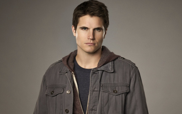 Man jacket posing picture gray free wallpaper for desktop - medium preview image