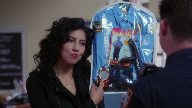 Woman holding package hair dryers free wallpaper for desktop - medium preview image