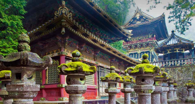 Stone pillars moss pagoda building free wallpaper for desktop - medium preview image