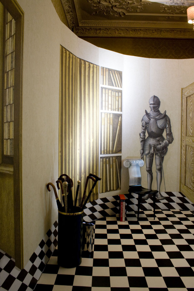 Checkered floor knight painting vase free wallpaper for mobile - medium preview image