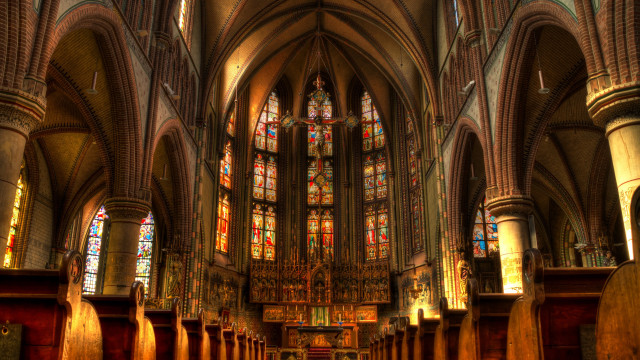 Cathedral stained glass pews center free wallpaper for desktop - medium preview image