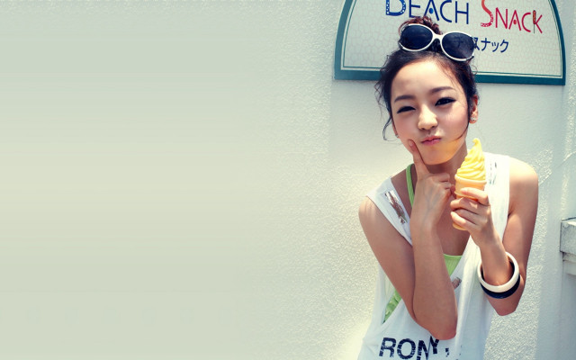 Woman holding banana sunglasses tshirt free wallpaper for desktop - medium preview image