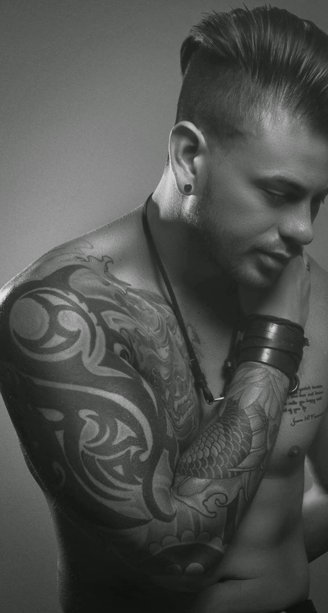 Man tattoo armbands chest arm free wallpaper for mobile - medium preview image