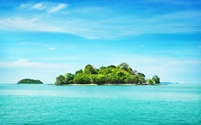 Small island ocean trees boat #2 free wallpaper for desktop - medium preview image