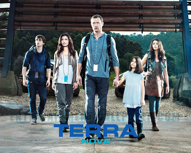 People walking road terra sign free wallpaper for desktop - medium preview image