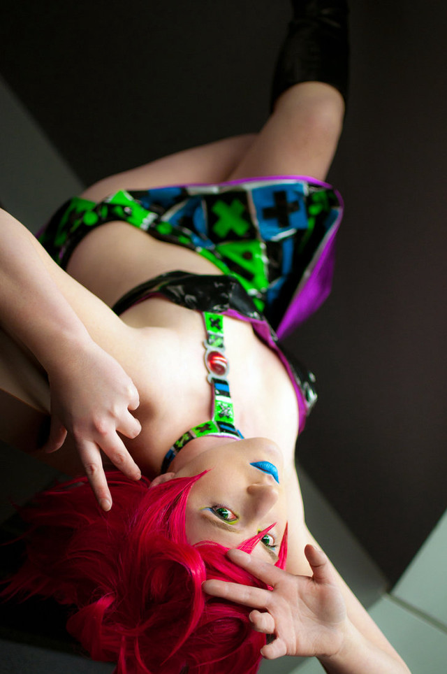 Red haired woman green black free wallpaper for mobile - medium preview image