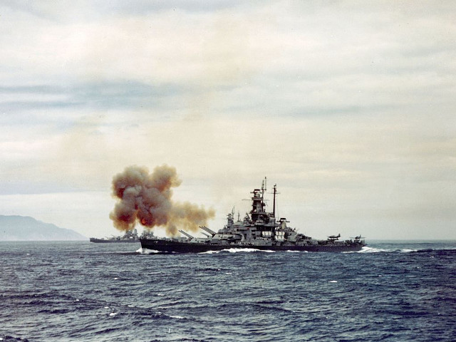 Battleship in water smoke stacks free wallpaper for desktop - medium preview image