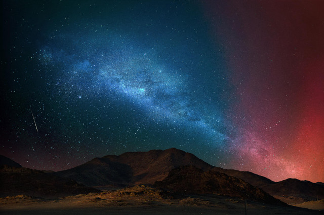 Night sky red blue streak #2 free wallpaper for desktop - medium preview image